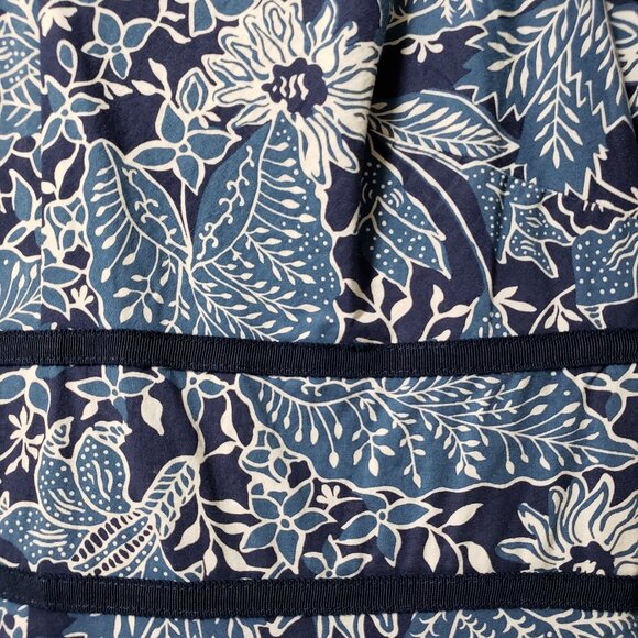 Eddie Bauer Petite Floral Fit & Flare Dress w/Pockets - Picture 6 of 9